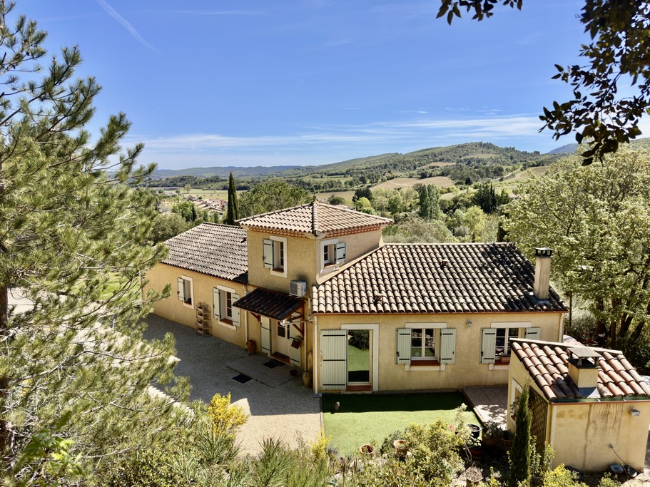 HealeyFox's tweet photo. Villa in large grounds with pool and views
Occitanie, Aude, Limoux
€455,000

More Details:
https://t.co/10C9DZGycF https://t.co/b5i4AvIfiV