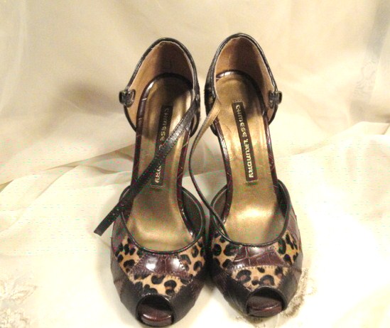VintageChicNeoGlam tweet media