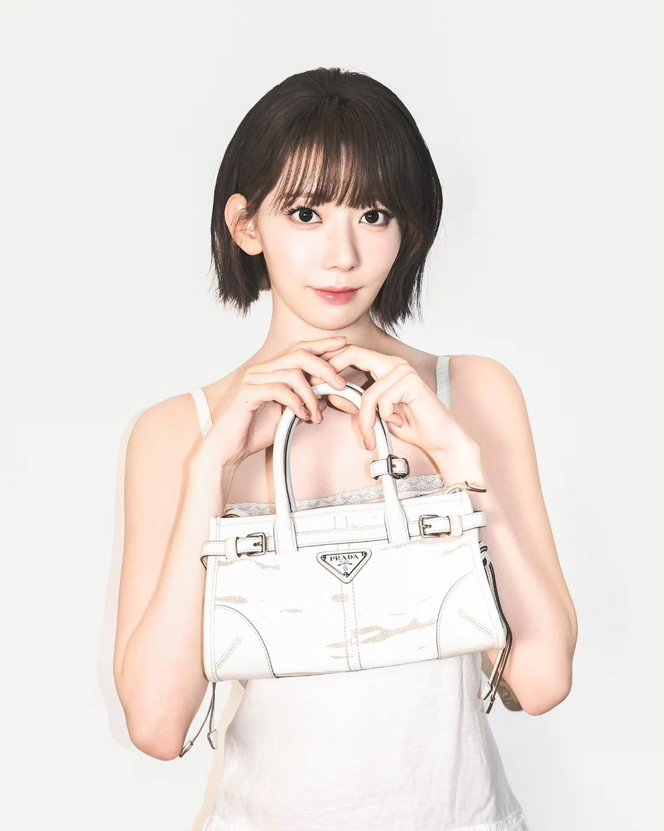 SAKURA (宮脇咲良) Community Community on X - 5.0K Members
