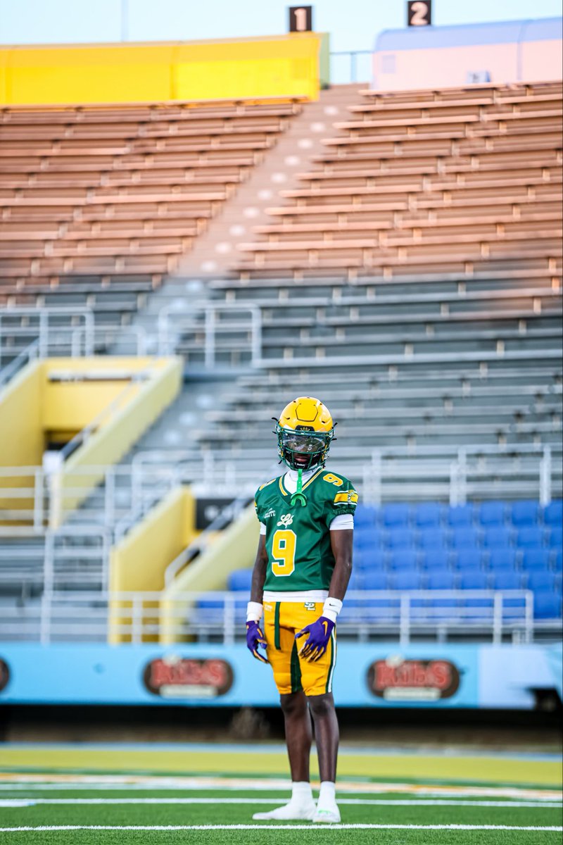melvin vernell tweet media