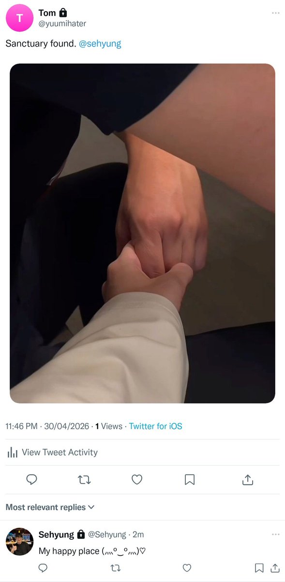 xephaiah's tweet photo. Hard launcher vs. Lowkey #tomata au 🍅🍅

🪄sprinkling old men yaoi dust for better drafts tmr 🪄 https://t.co/G7rgHhhkbE