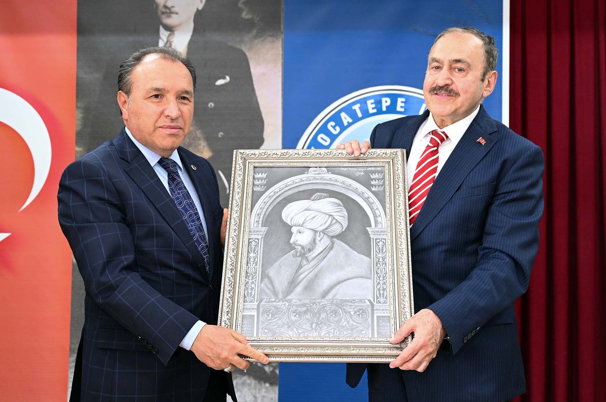 kocatepeuniv's tweet photo. Prof. Dr. Eroğlu, “Kut’ül Amare Zaferini ve 1. Cihan Harbi’nde Irak Cephesi”ni Anlattı.
Haberin devamı için⬇️

https://t.co/rGjsscZWg1

@VeyselEroglu @Karakas1969
#AfyonKocatepeÜniversitesi https://t.co/Mudxrfa83u