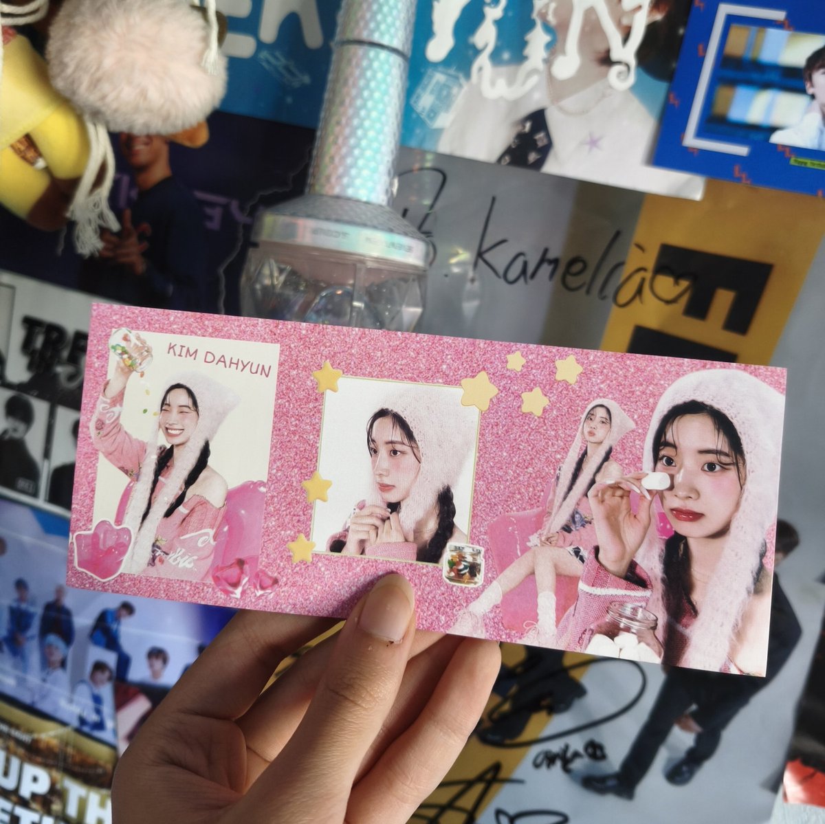 DaHyun - TWICE France 🌷🩵 tweet media