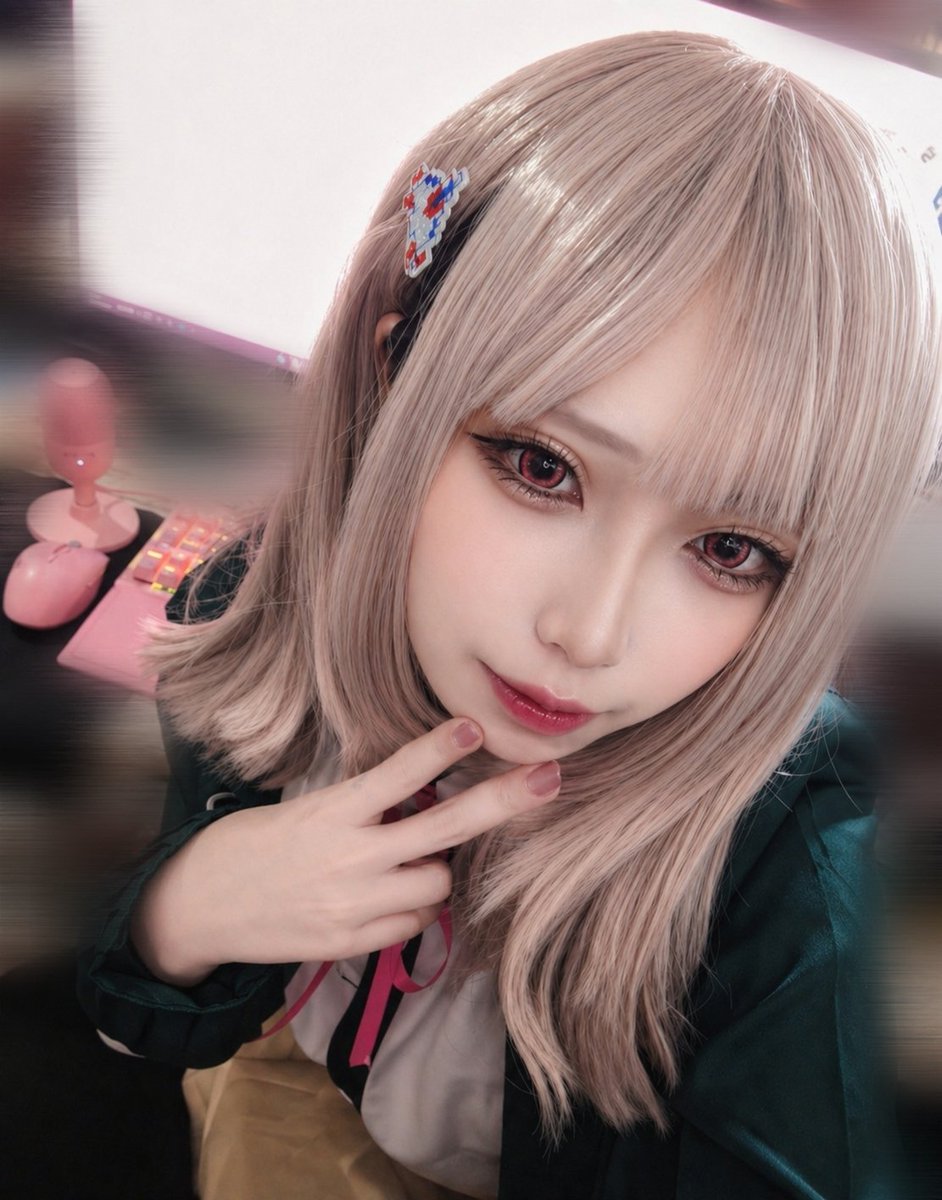 へちま tweet media