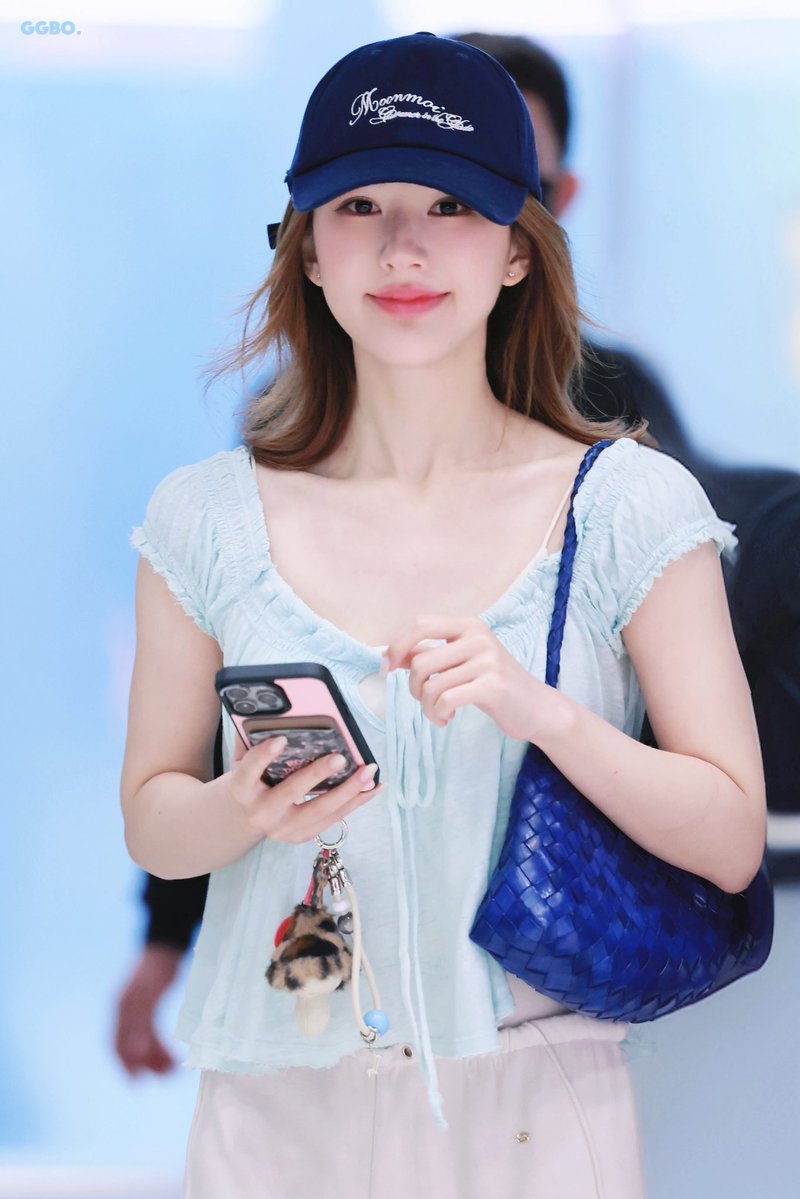 린린 tweet media