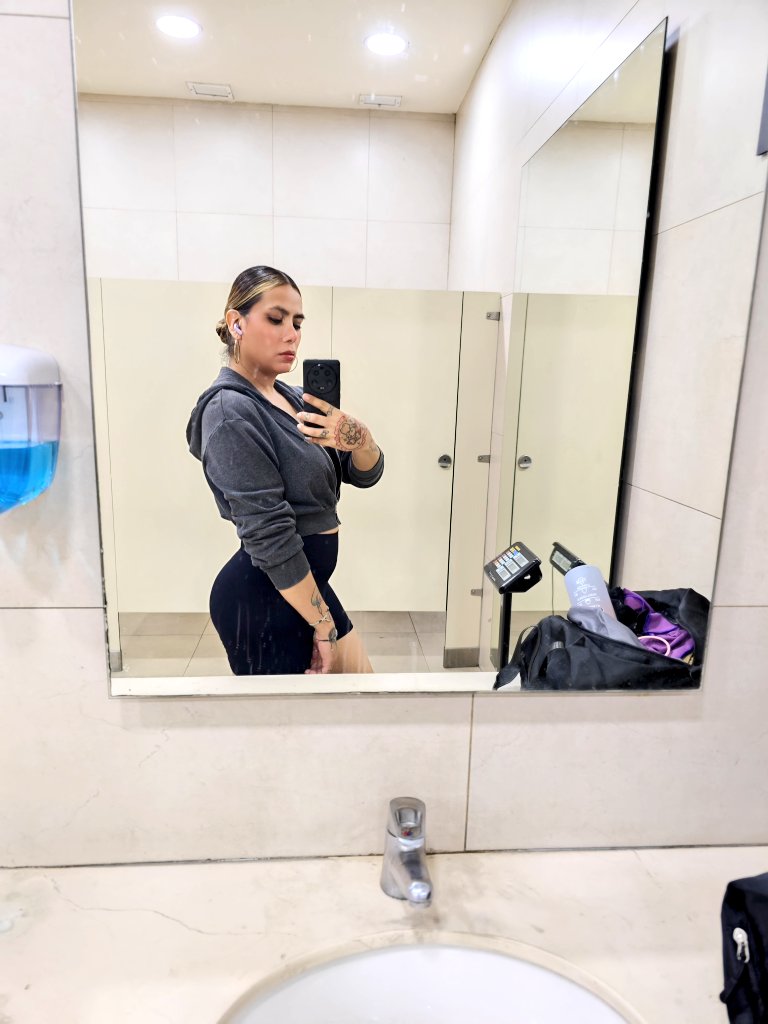 Victoria 🏳️‍⚧️ tweet media