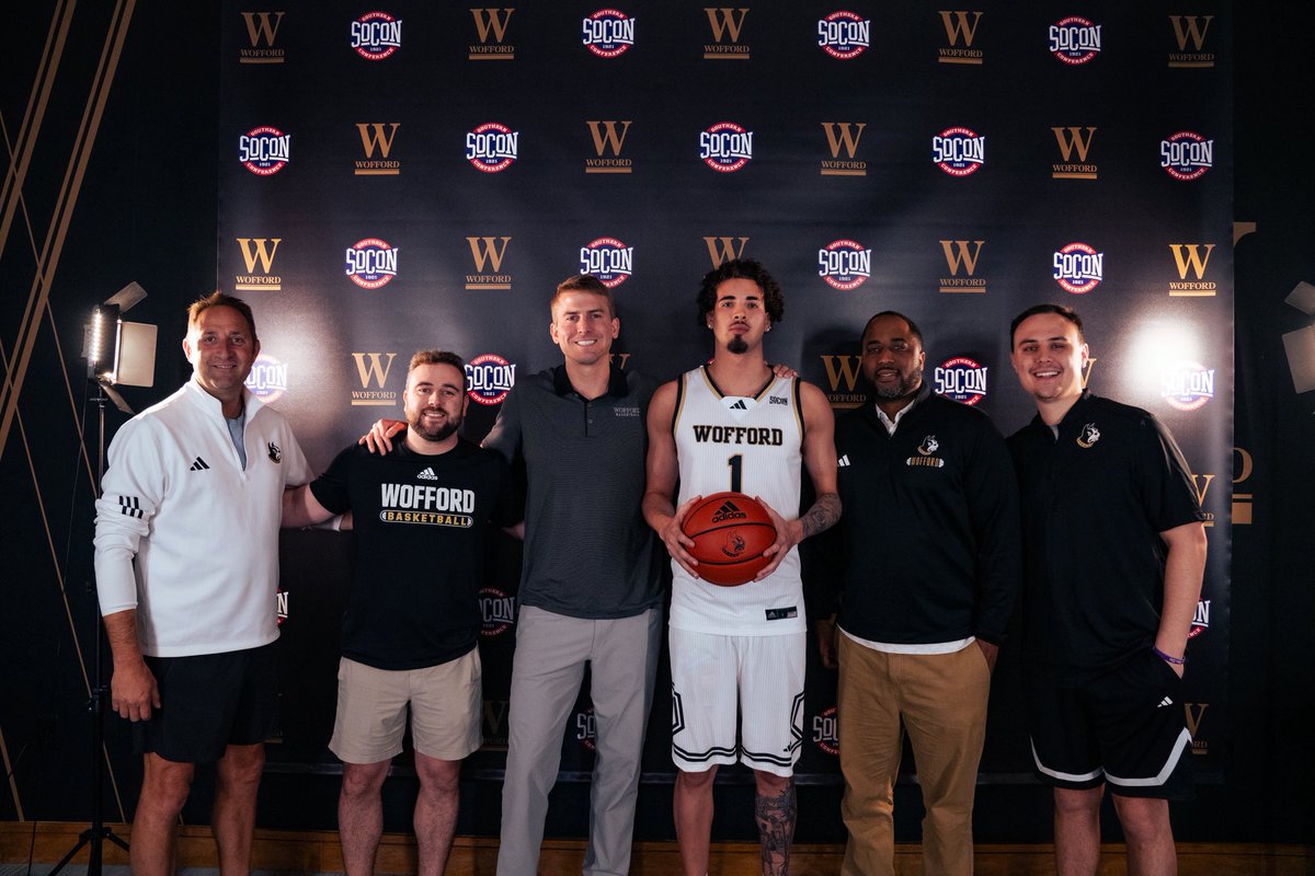 IhoopC's tweet photo. All in with Wofford MBB. 
Spartanburg, South Carolina 

#WoffordMBB
#GoTerriers
#SoConHoops

@WoffordMBB 
@purbasket1 
@SeleBasketNi
@mario_casamajor 
@EZSportsGroup https://t.co/Jf8sc3REzf