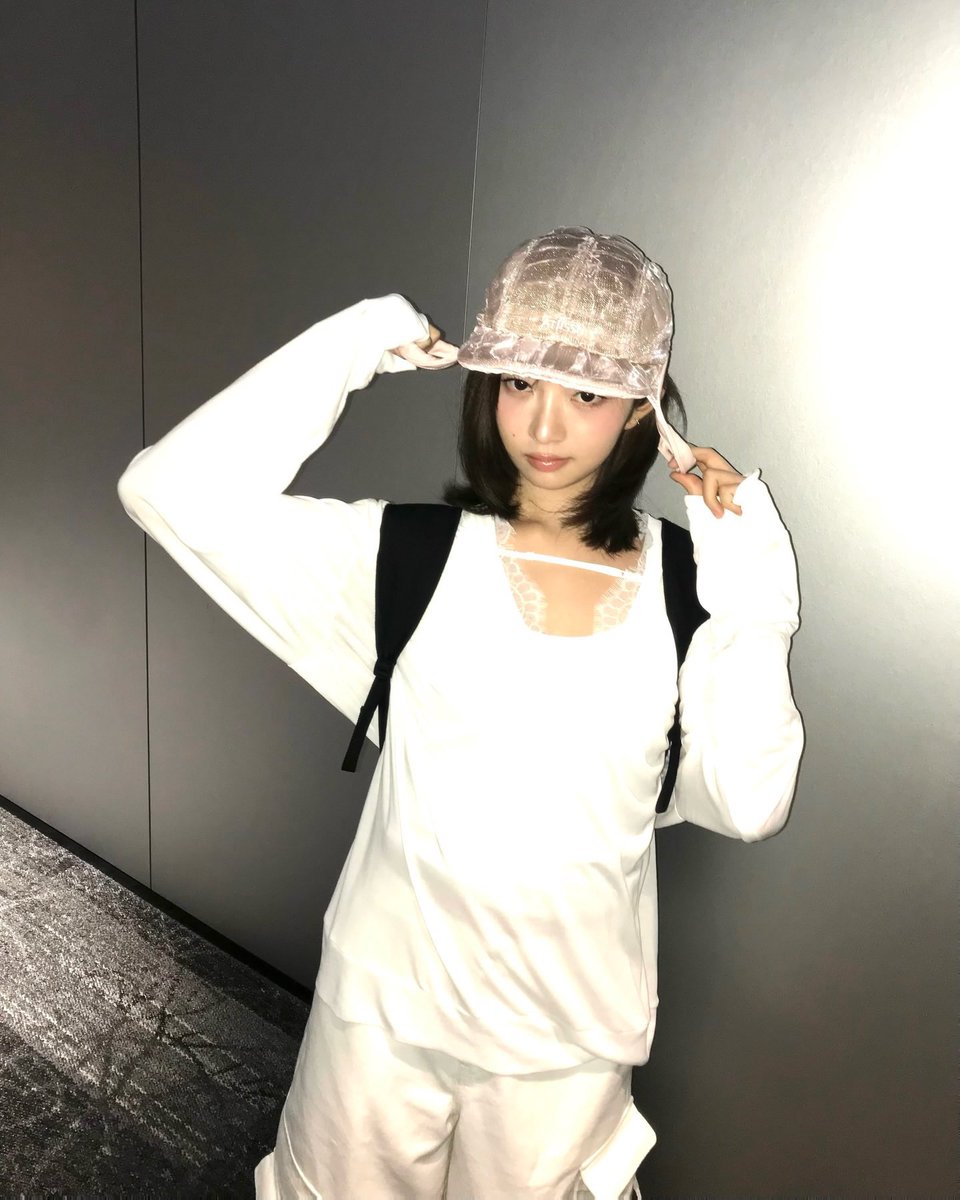 𐙚🍓, ¹²ᵇ chika. tweet media