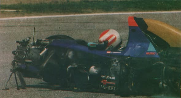 MASMOTORES's tweet photo. F1: se cumplen 32 años del fallecimiento de 
Roland Ratzenberger perdió la vida en un terrible accidente durante la clasificación del Gran Premio de Imola de la temporada 1994. https://t.co/oPTQwAFjkJ