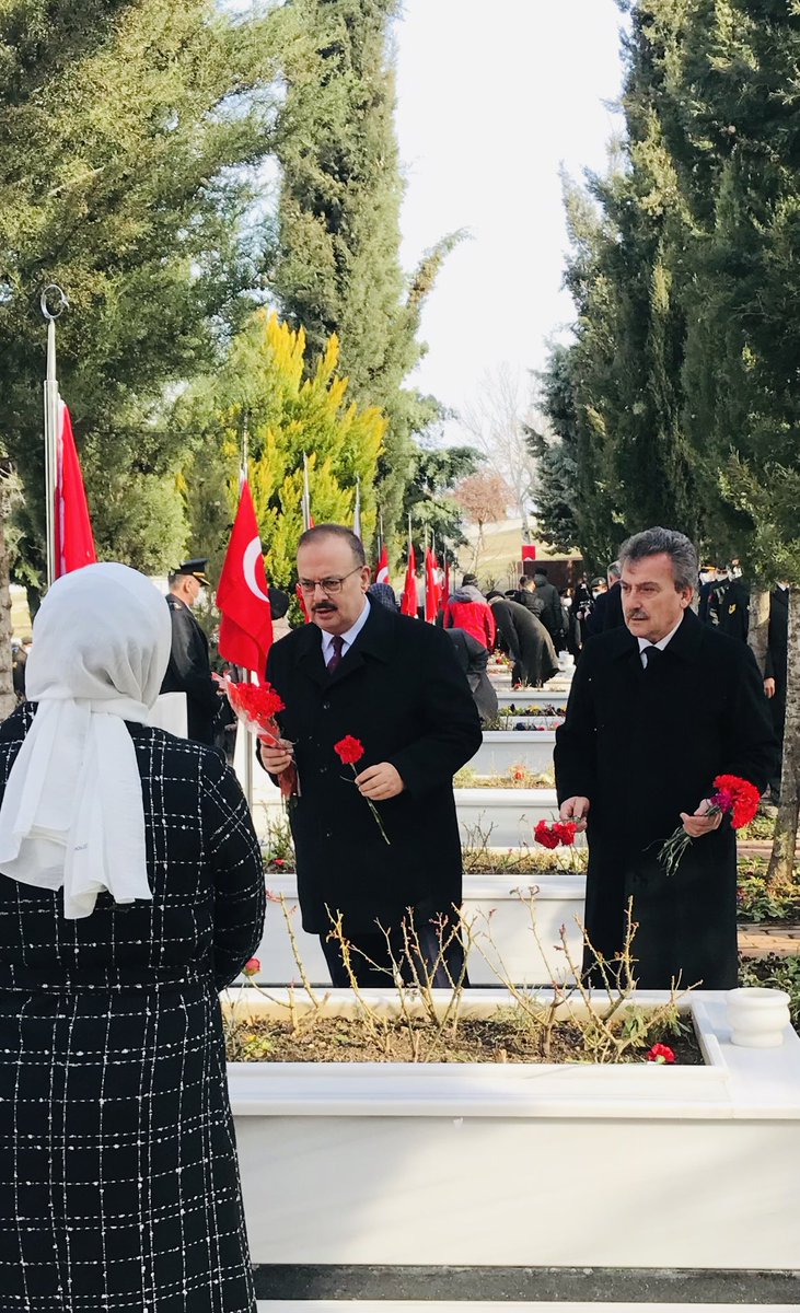 SuleymanCelik16's tweet photo. Birlikte çalışmaktan onur duyduğum, geçmiş dönem Bursa Valimiz Syn @YakupCanbolat’ın, Cumhurbaşkanımız Syn @RTErdogan’ın tensipleriyle #AnkaraValiliği’ne atanması sebebiyle, kendilerine tebrik ediyor, çalışmalarında başarılar diliyorum.
Hayırlı olsun Syn #Valim. https://t.co/9JHom33rsr
