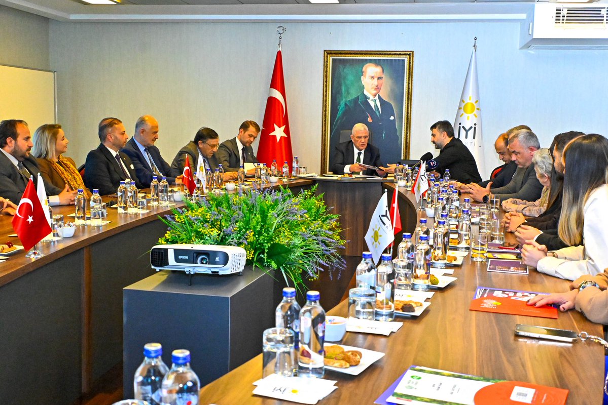 İYİ Parti tweet media