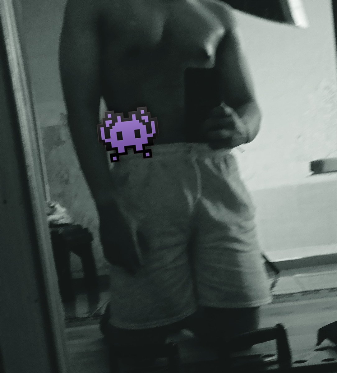 Blurrymoon tweet media