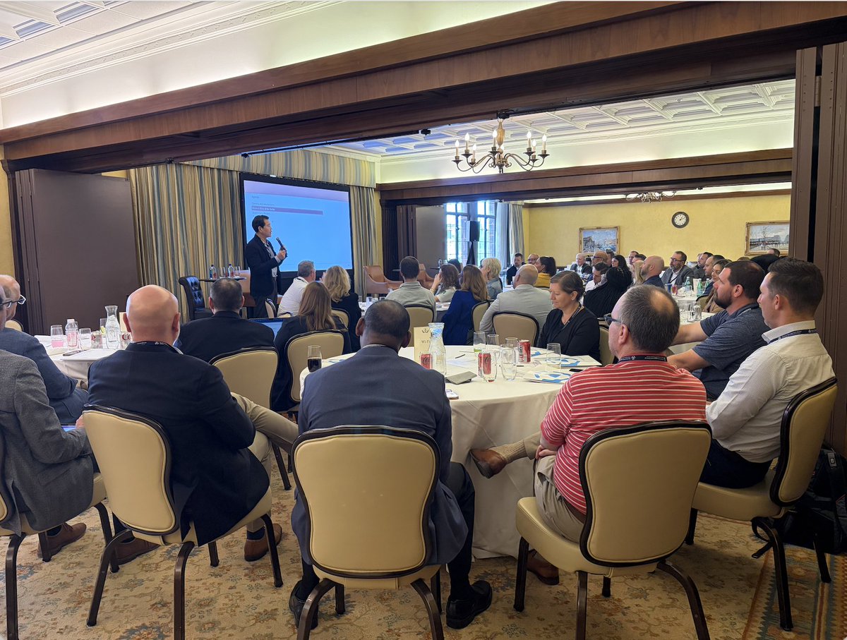 dmgroupK12's tweet image. Last week, 50+ Midwest #edleaders gathered in Chicago to discuss how to drive impact with limited resources. At @RPS205, leaders shared how PRISM is driving smarter resource decisions. At CUSD 300, a SPED review helped realign systems and supports. #suptchat #k12