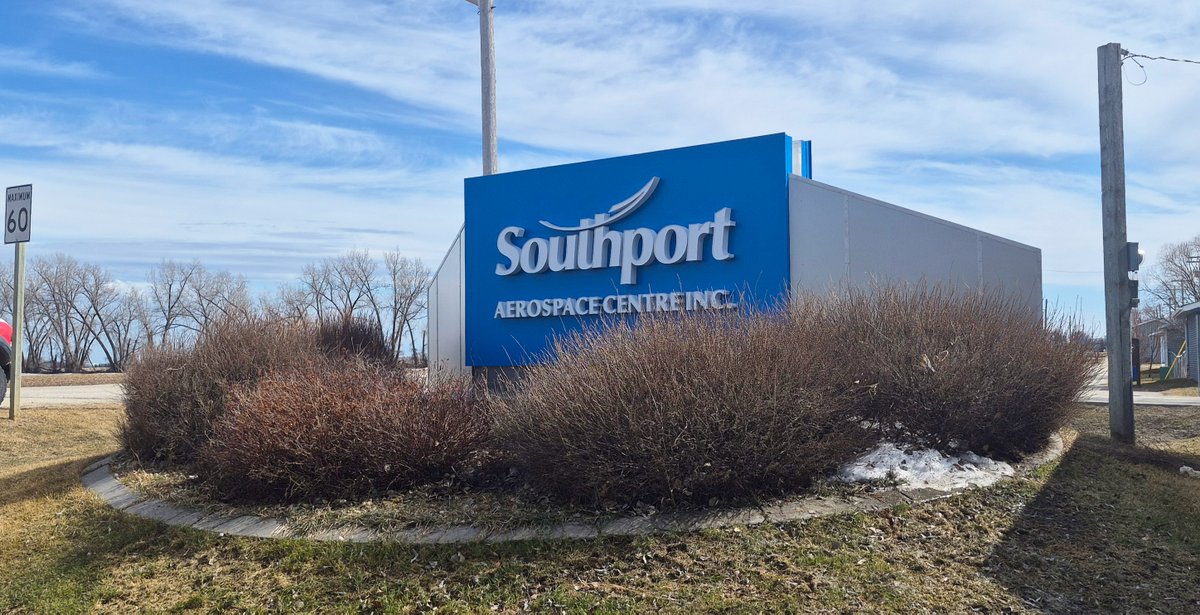 ProimageSigns1's tweet photo. We revitalized the old @SouthportMB welcome sign with a sleek, modern industrial/aerospace design and vibrant LED channel letters, giving the entrance a bold new presence. #LEDChannelLettering #signMakeover https://t.co/1qk4klqcWd