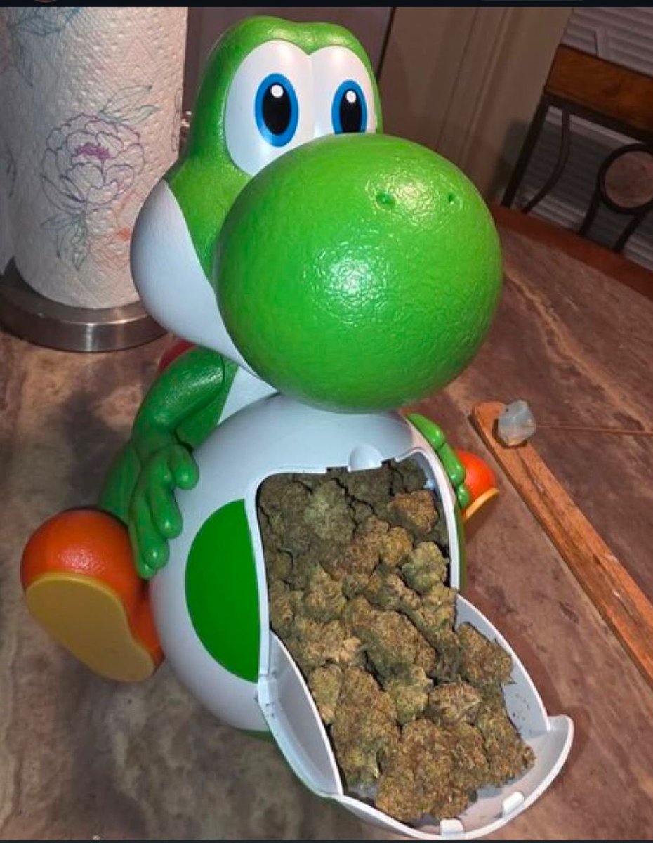 Sr. Weed tweet media