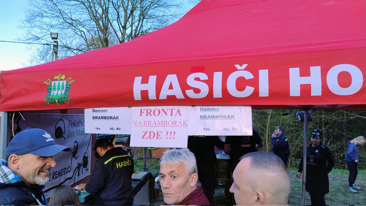 Petan tweet media