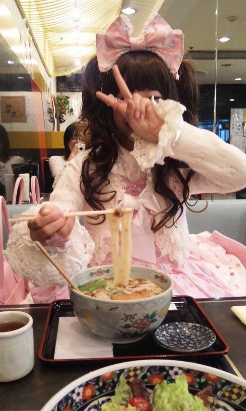 sophi („• ֊ •„)੭🍦 tweet media