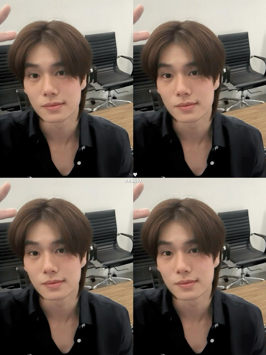 แมวก็คือแมว ต่อให้อยู่ในร่างมะนุดก็ยังเป็นแมว 🐈‍⬛🤍