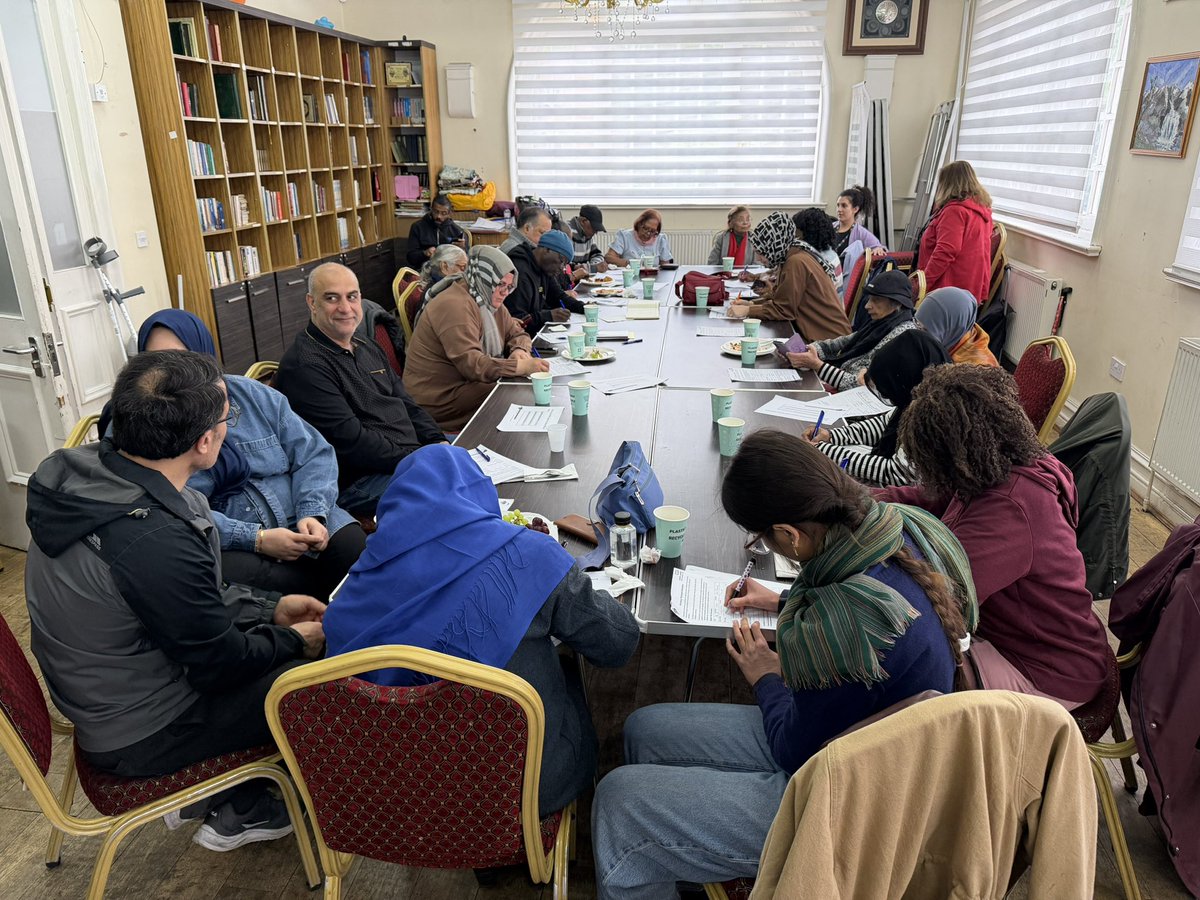 RumiMosque's tweet image. Yesterday in our #RumiCommunityBreakfast, we welcomed two #NHS #talkingtherapies facilitators to discuss about #depression
A powerful workshop and conversation about hope and support.

#ALLWELCOME #N9 #Enfield #Edmonton