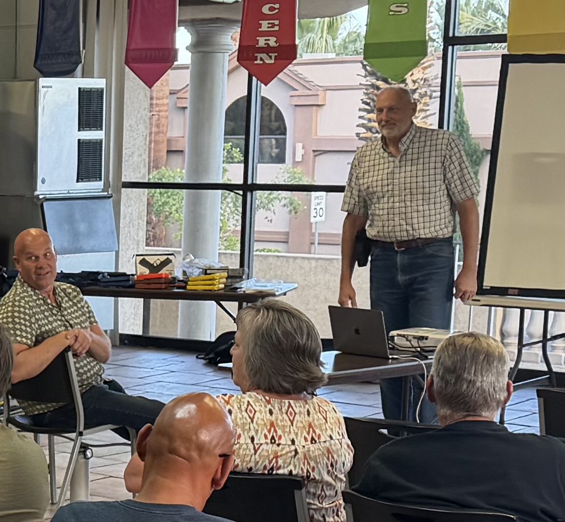 ShaneKrauser's tweet photo. What a great use of force class in St. George, Utah last night. 

Thank you to Nikki Stevens, Oscar Fakahua, Cyn Ladd of Gun Owners of America, and U.S. Law Shield for hosting and sponsoring such a fantastic event. 

@CynLaddSWD @USLawShield @GunOwners https://t.co/QjULaa6j4B
