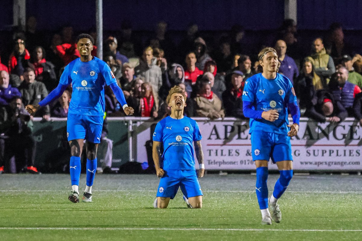 Billericay Town FC tweet media