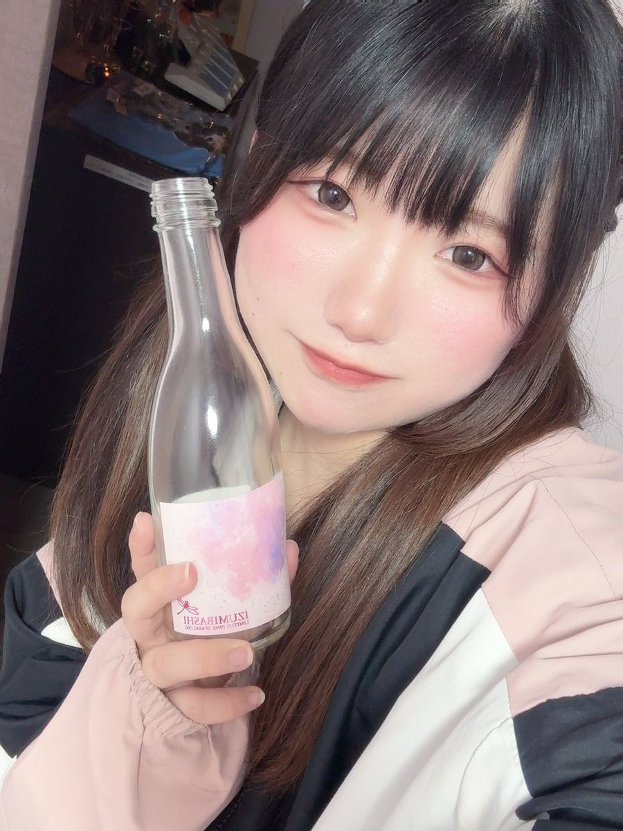 咲倉 もち❀·° tweet media