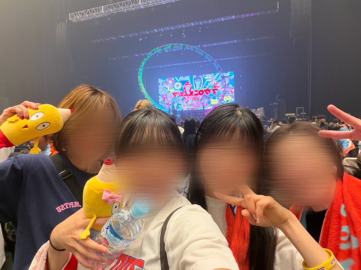 ハナ tweet media