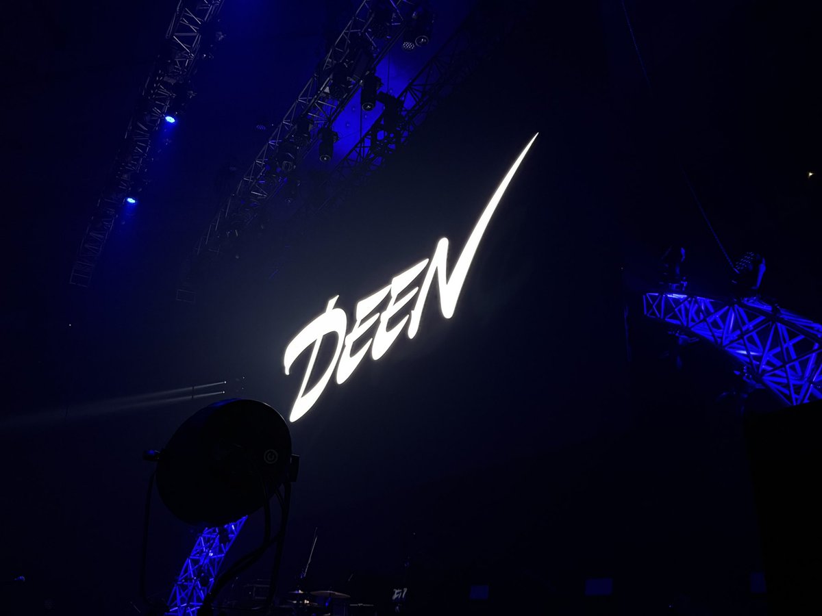 gen0914's tweet photo. 無事終わった

いいライブだったという投稿がいっぱいで、徹夜の疲れも吹っ飛びます。

早く帰って寝ます😴 https://t.co/iJKiaHTI3i