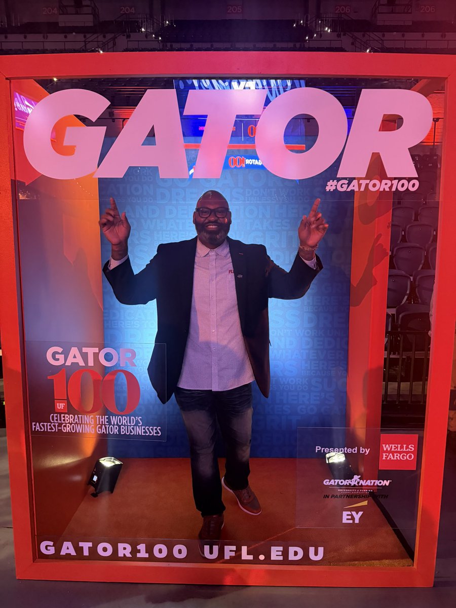 brandonspikes55's tweet photo. My first time attending the Gator 100. Honored to work with @WellsFargo as they sponsored this amazing event. Had a great time and got to meet several successful Gator business owners. The Gator nation is strong and growing!!
#GatorMade #WellsFargo #GoGators π https://t.co/in0oaoGhb5