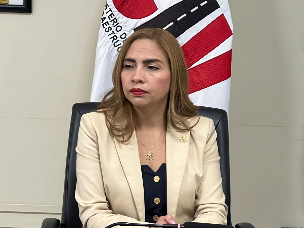 Pai Ela Escobar Pérez de Palma asume como nueva Directora de <a href="/DGTGuatemala/">DGT Guatemala</a> en sustitución de Mynor Estuardo González Henriquez quien fungió como titular de dicha entidad desde mayo de 2025.

Relevo fue anunciado por Viceministro de Transportes de <a href="/CIV_Guatemala/">Ministerio de Comunicaciones</a> <a href="/surianobuezo/">JoséFernando Suriano Buezo</a>