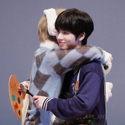 ari ᯓ✦ tweet media
