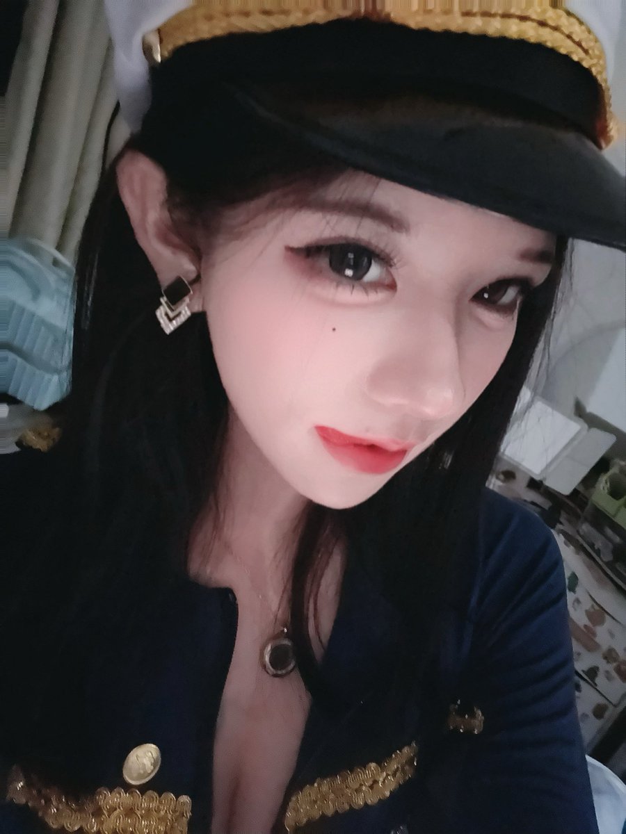 极品少萝皇 tweet media