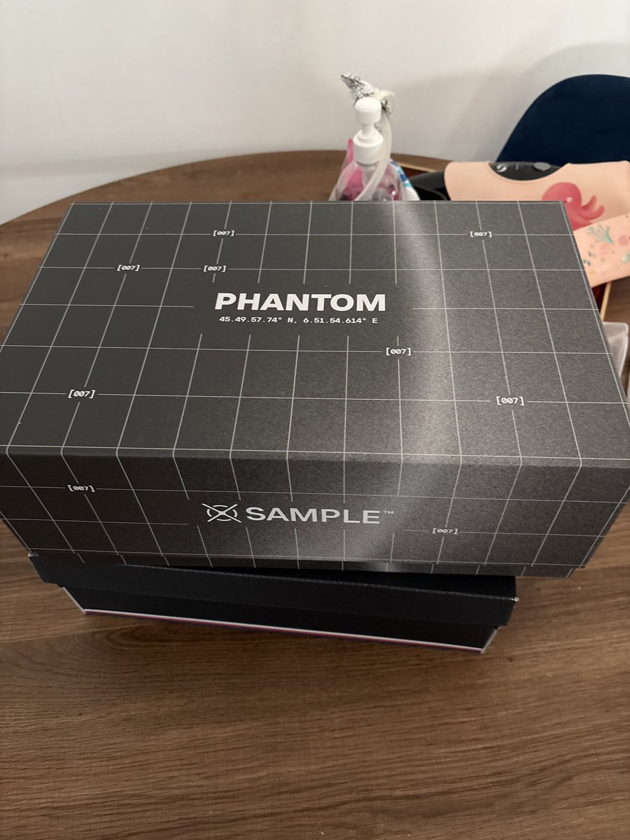 flo_nesss's tweet photo. @CaminoTV j’ai cop ça sur sample. Ça vous parle ? https://t.co/tmG1RjeI6D