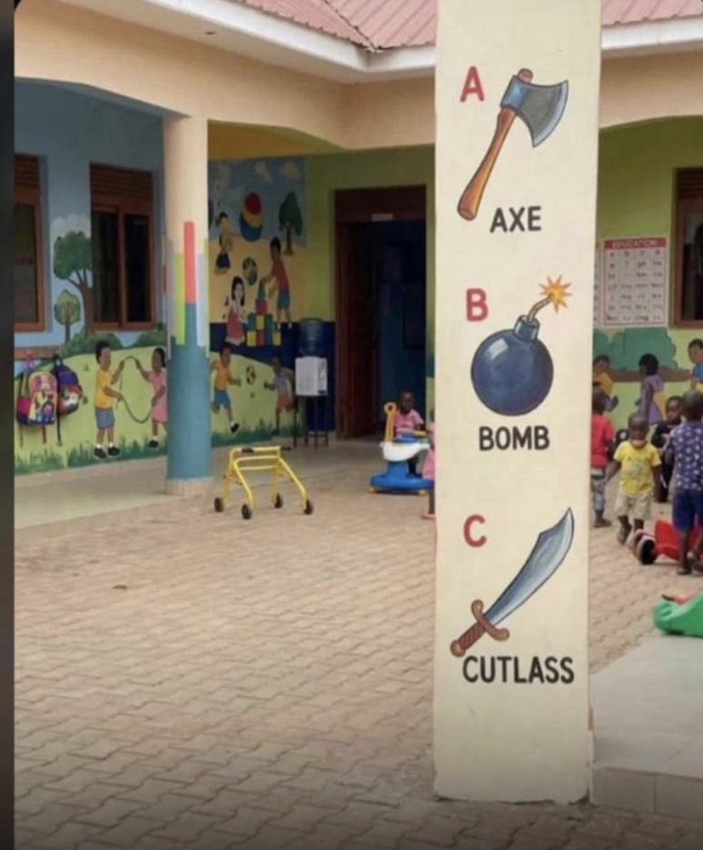 Luxghost tweet media