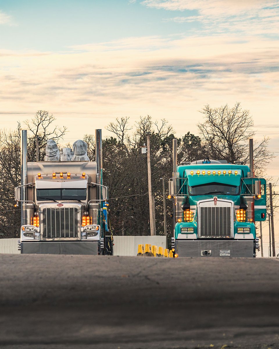 4 State Trucks tweet media