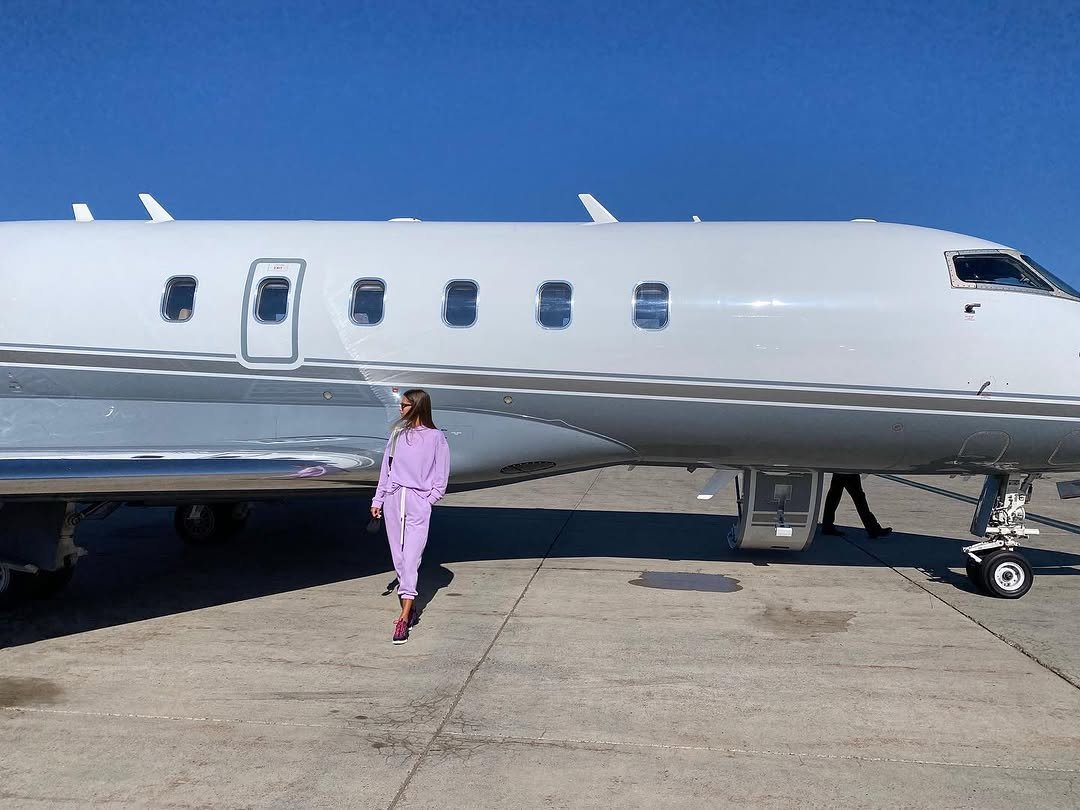 ALINBRET's tweet image. Income is the result, but understanding is the foundation. #UnderstatedLuxury #Lifestyle #Elegance