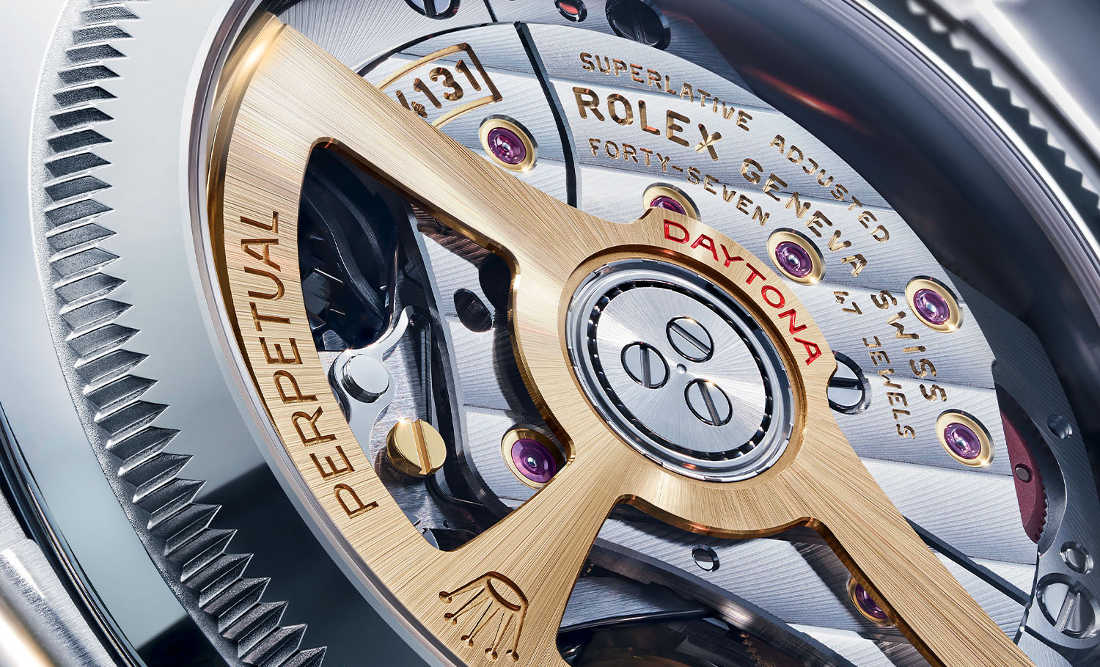 MrStateless's tweet image. The Rolex Cosmograph Daytona goes Rolesium.

New Ref. 126502 = steel + platinum, white enamel dial, vintage-inspired bezel &amp;amp; visible calibre 4131.

One of the most refined Daytona evolutions yet.

Read more on mrstateless.com

#Rolex #Daytona #Watches #Horology