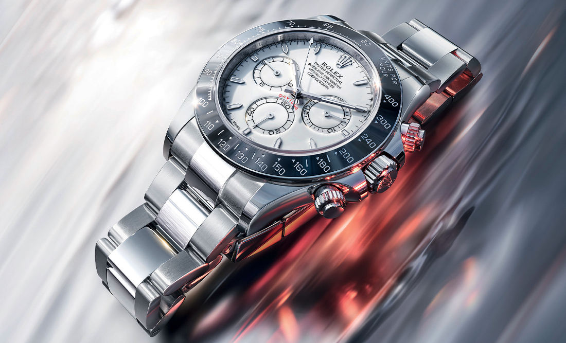 MrStateless's tweet image. The Rolex Cosmograph Daytona goes Rolesium.

New Ref. 126502 = steel + platinum, white enamel dial, vintage-inspired bezel &amp;amp; visible calibre 4131.

One of the most refined Daytona evolutions yet.

Read more on mrstateless.com

#Rolex #Daytona #Watches #Horology
