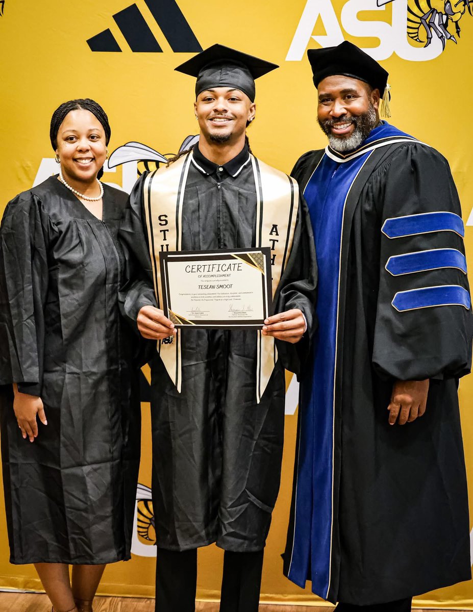 #8 Te'Sean Smoot tweet media