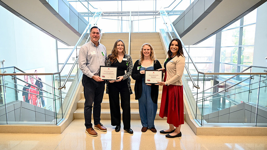 NebToday's tweet photo. Students in @NebraskaBiz's Philanthropy and Leadership (MNGT 411) course this spring awarded $10,000 in grants to two Lincoln nonprofits supporting mental and behavioral health. Details: https://t.co/rp94DHCJ2Q #Nebraska #UNL #LNK #NUforNE @HopeSpokeNE @OneLFS_ https://t.co/scIt7LN8HY