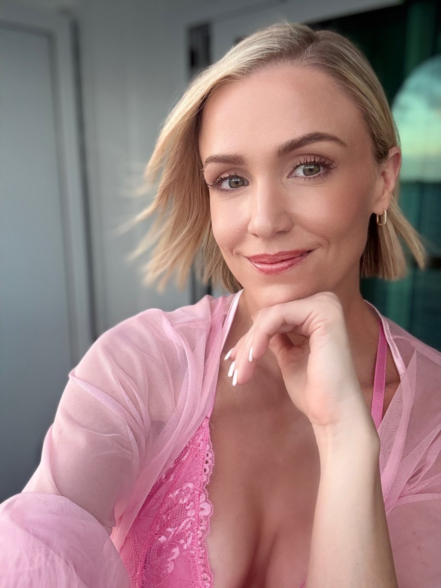 Kate Shelor tweet media