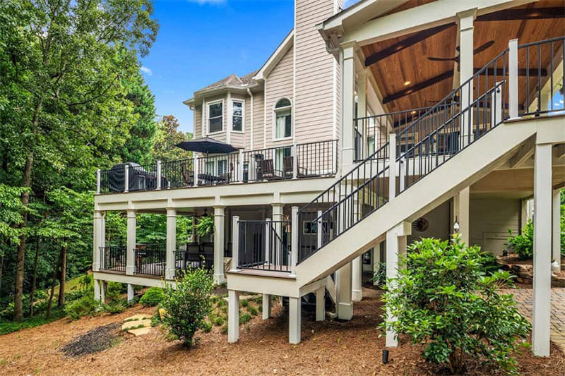 Exterior_DD's tweet image. 🌿 Composite decking delivers low maintenance, durability, long life, great aesthetics, and eco‑friendly benefits—all while offering slip‑resistant safety. Upgrade your outdoor space the smart way. ♻️✨

#CompositeDecking #OutdoorLiving #EcoFriendly #HomeImprovement