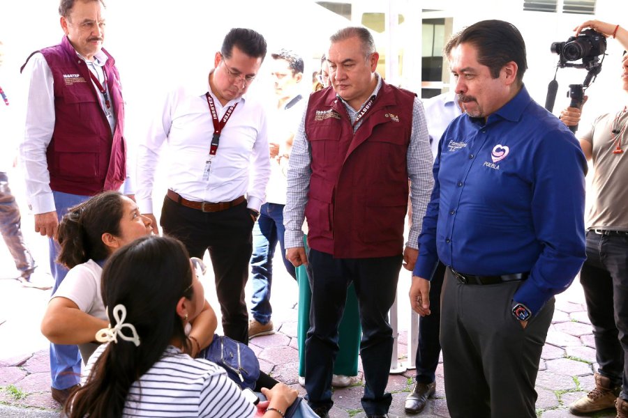 MxExilio's tweet photo. Puebla | Con escucha y cercanía, @DIFGobPue e @ISSSTEP_Puebla fortalecen atención directa a derechohabientes
https://t.co/k8Wfy5sECi 👈 Nota en Exilio
#Puebla #SEDIF #ISSSTEP https://t.co/1bNMILPeIV