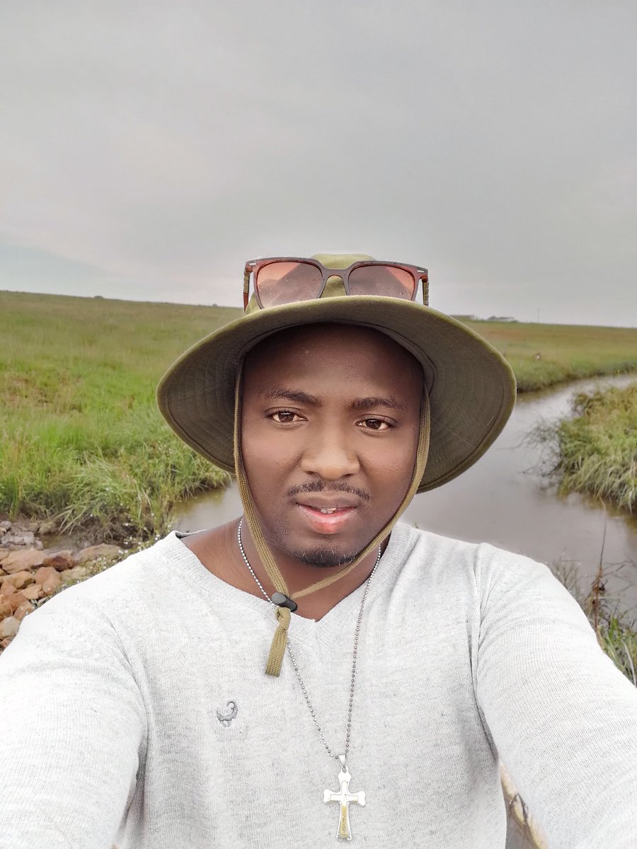 willkarabo's tweet photo. Down to the river site... 🐟🐟🐟 https://t.co/MFisUfCEbj