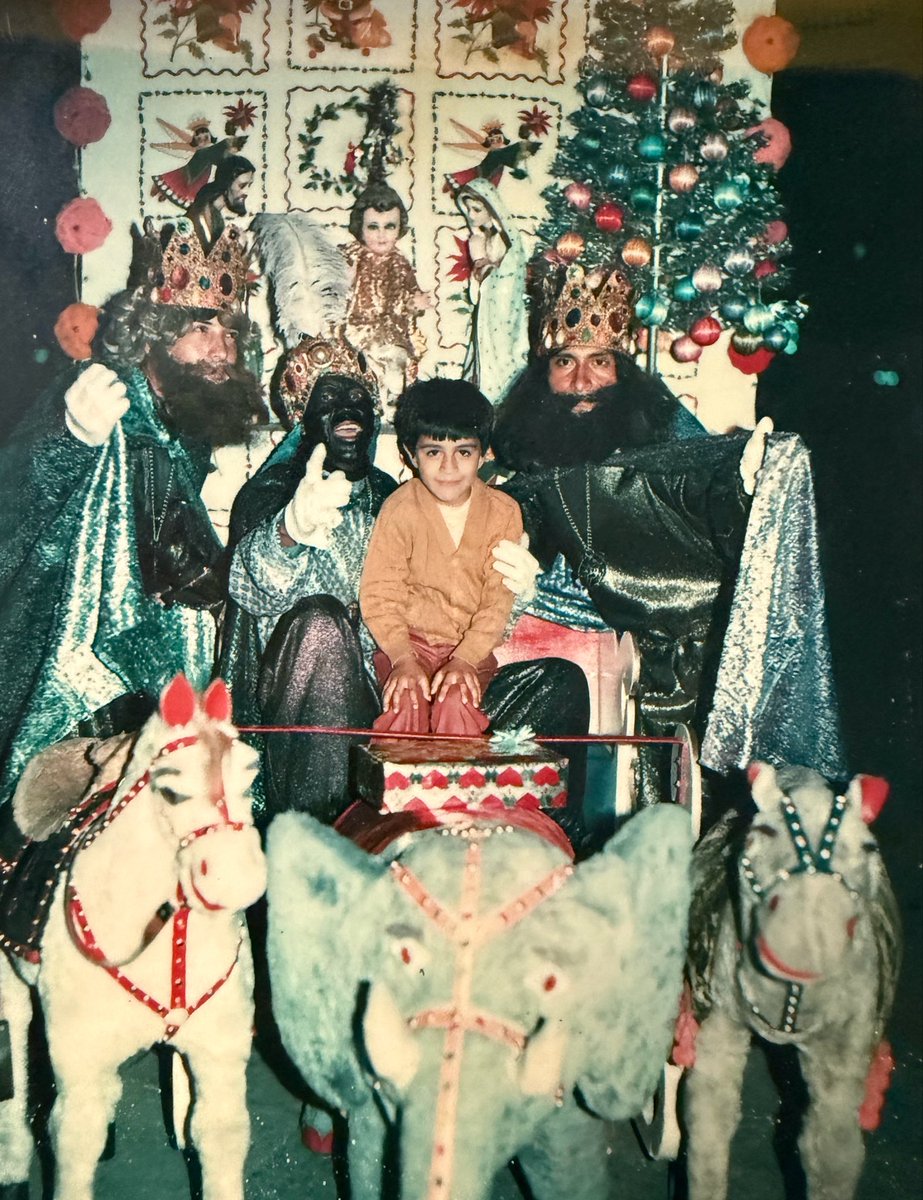 CulturaEnMexico's tweet photo. 🎉 Feliz día del niño y la niña 🇲🇽

#CulturaEnMéxico 🌀 https://t.co/UrrZbcQ3UY