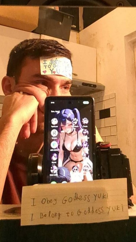 send2yuki's tweet photo. I didn't ask him to do this, but he did. I saw it on my debt collar app. I think he's obsessed... https://t.co/EtZfOAiGqO