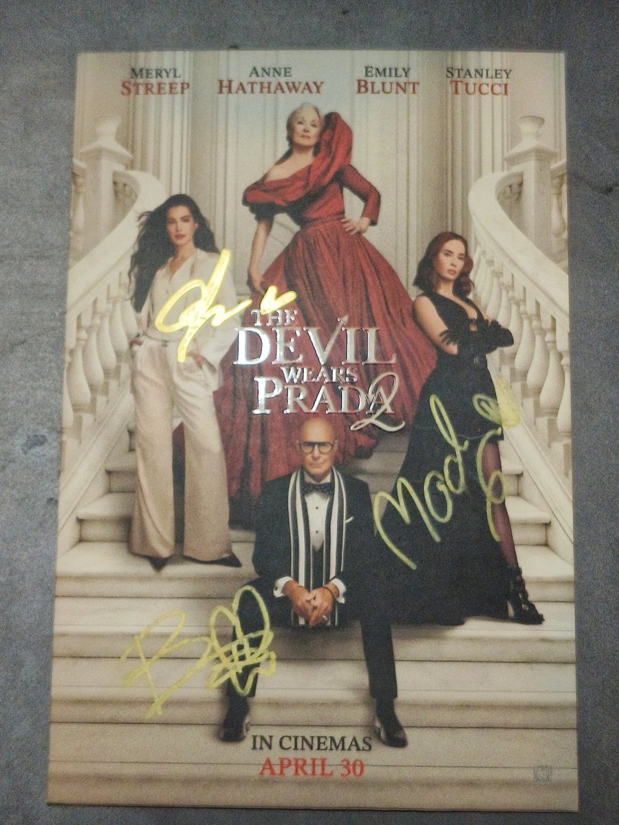 WayuDiary's tweet photo. 8.5/10 The Devil Wears Prada 2 ภาคต่อที่เข้ากับยุคสมัย
#thedevilwearsprada #TheDevilWearsPrada2 #TheDevilWearsPrada2TH #นางมารสวมปราด้า2 https://t.co/EfwYnOl5o9