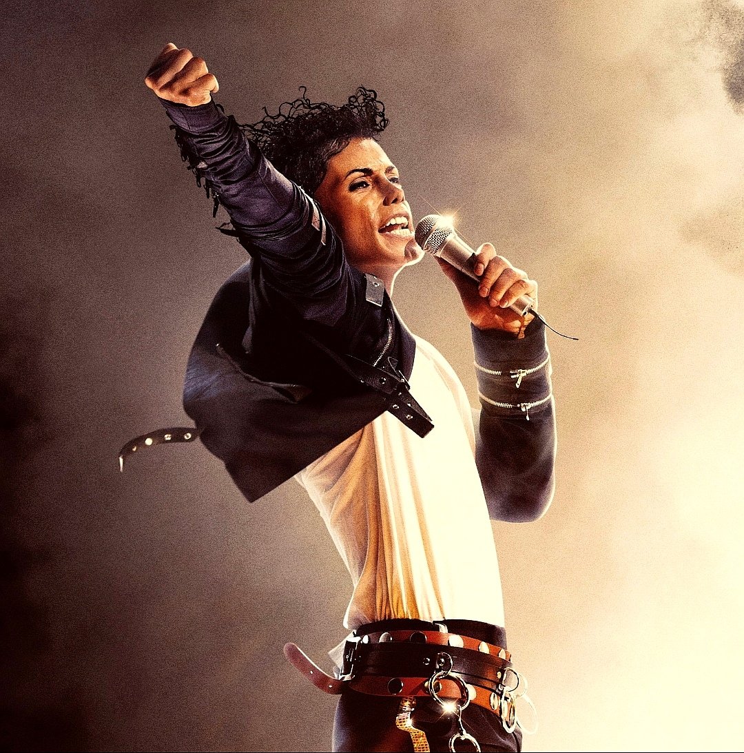 LilRedLines's tweet image. Michael : Jaafar monumental en Michael, coup de coeur pour les scènes de Thriller et Don't stop 'til you get enough où l'on peut à peine dissocier l'acteur de l'artiste. #films #cinema #Michaelbiopic
