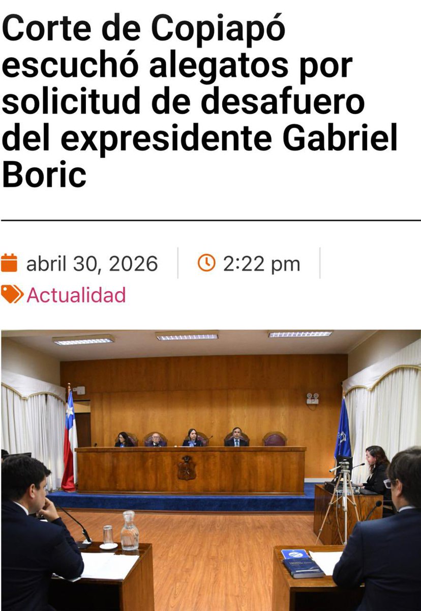 rpalamaras's tweet photo. 🚨En acuerdo quedó el desafuero de Gabriel Boric en la Corte de Apelaciones de Copiapó 🙏
Sólo espero que se haga justicia y sea enjuiciado el Ex mandatario ⚖️ https://t.co/AsPfx6yVE7