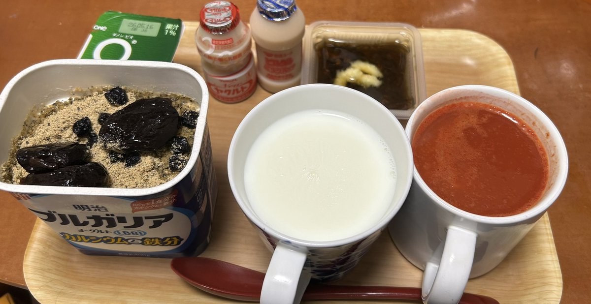 kisaragishow's tweet image. 今朝の腸活breakfast😋✨

簡易版です。
腸活とタンパク質摂取を重視❣️

#breakfast #Yoghurt #yogurt #ヨーグルト #腸活 #乳酸菌 #おうちごはん #ダイエット